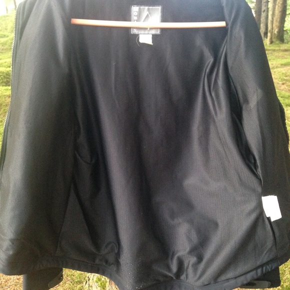 Möbius wool jacket - Picture 4 of 6